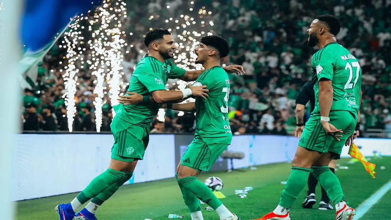 موعد مباراة القادسية والأهلي في دوري روشن السعودي والقنوات الناقلة للمواجهة